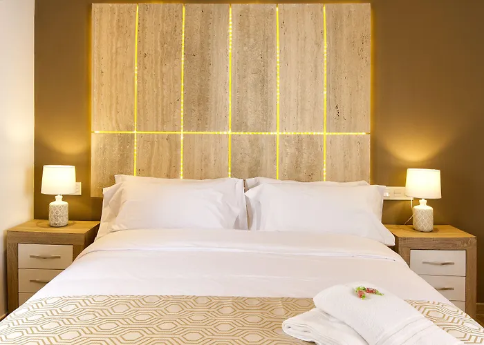 Lucero 12 马尔韦利亚