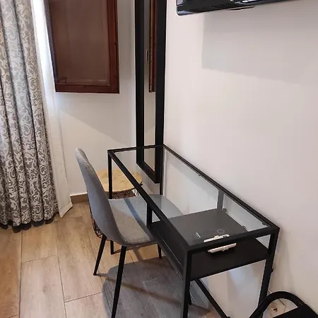 Lucero 12 Guest house