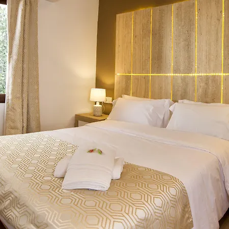 Guest house Lucero 12 4*