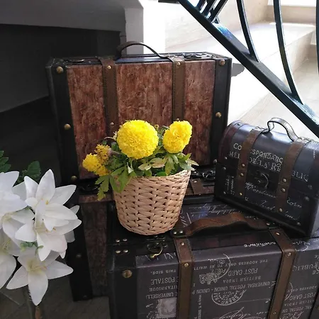 Lucero 12 Guest house 4*