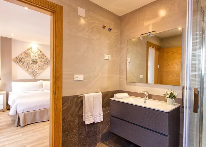 Lucero 12 بيت ضيافة